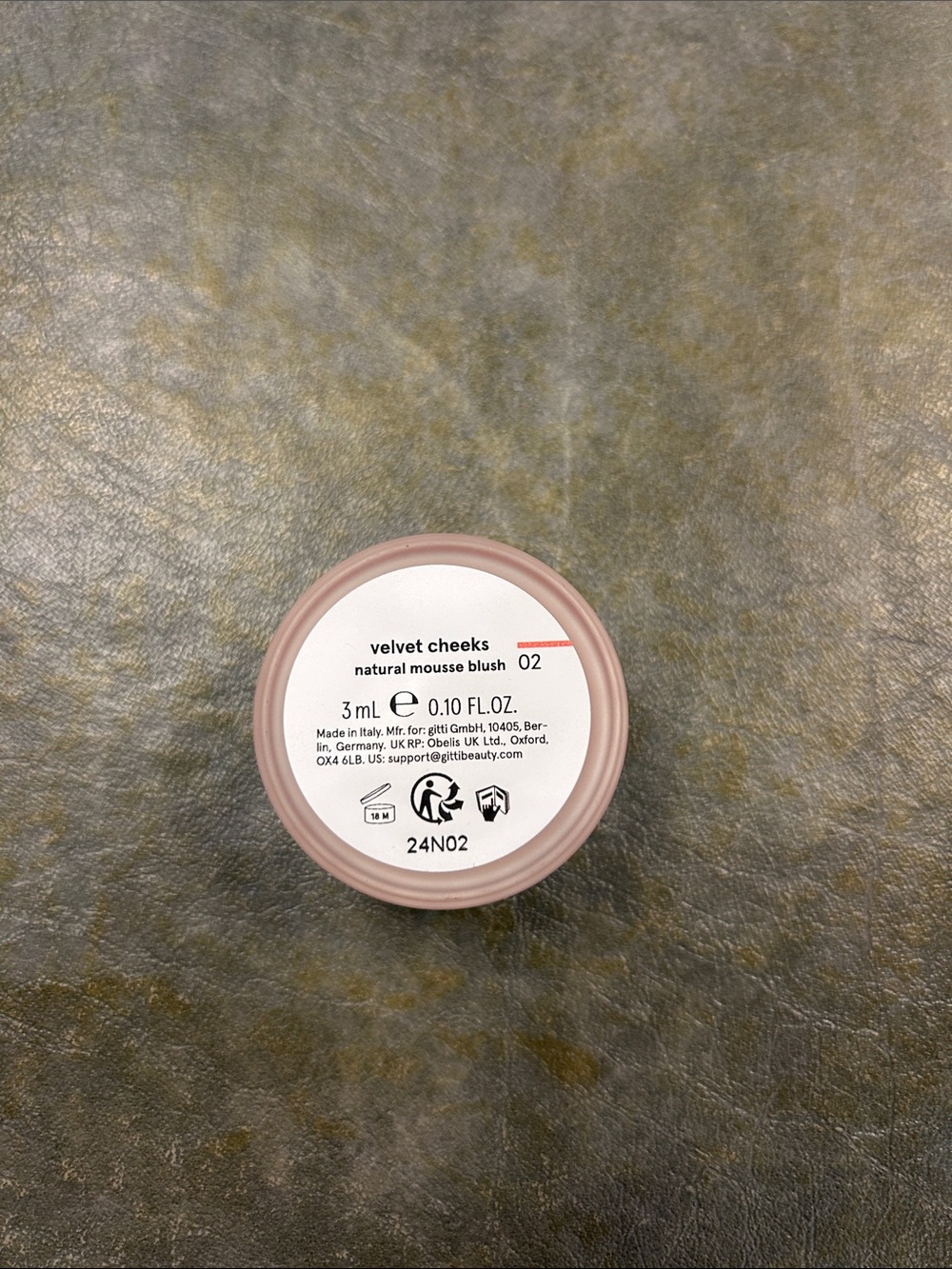 Gitti Velvet Cheeks Natural Mousse Blush - 02 Coral Breeze - Picture 2 of 3